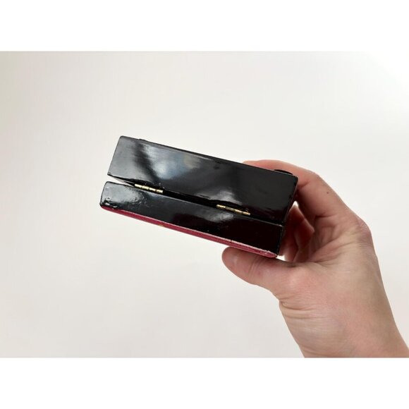 Lovely Black, Gold & Red Lacquerware Vintage Japanese Red Velvet Jewelry Box - Picture 9 of 10